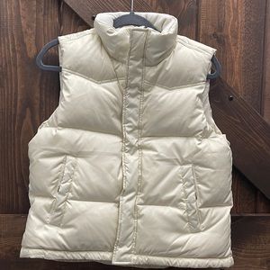 NWOT - Ralph Lauren Petit Medium Puffer Vest P2P 22”